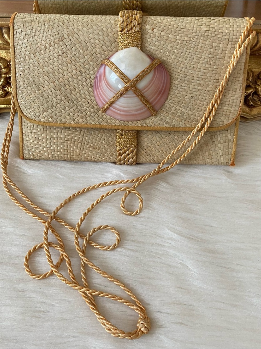Cora Jacobs Collection Woven Seashell Purse